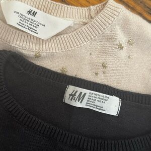 (2) H&M sweaters size 5t/6